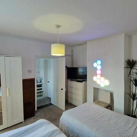 Converted Bungalow In Bexley London Luaran gambar