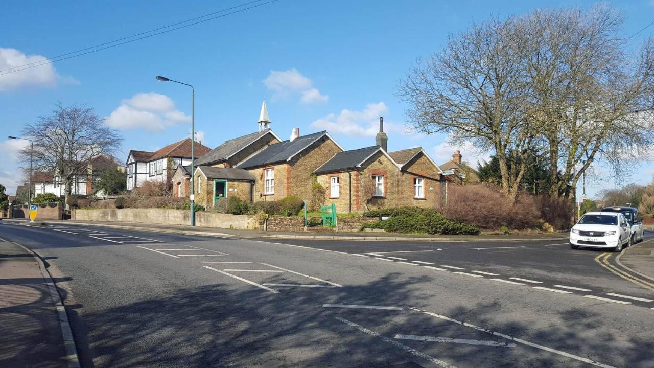 Converted Bungalow In Bexley London Luaran gambar